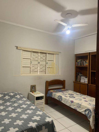 Imagem Casa com 2 Quartos à Venda, 250 m² em Jardim Paulistano - Ribeirão Preto Imagem Casa com 2 Quartos à Venda, 250 m² em Jardim Paulistano - Ribeirão Preto