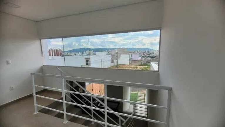 Imagem Casa de Condomínio com 4 Quartos à Venda, 200 m² em Jardim Shangai - Jundiaí