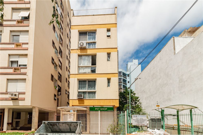 Imagem Apartamento com 1 Quarto à Venda, 68 m² em Centro Histórico - Porto Alegre Imagem Apartamento com 1 Quarto à Venda, 68 m² em Centro Histórico - Porto Alegre