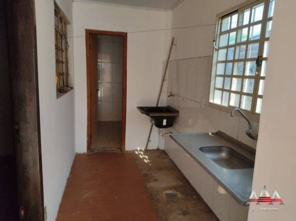 Imagem Casa com 1 Quarto para Alugar, 500 m² em Porto - Cuiabá