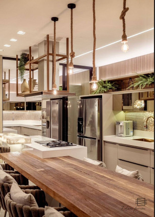 Imagem Casa com 4 Quartos à Venda, 600 m² em Vespasiano