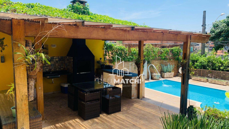 Imagem Casa com 3 Quartos à Venda, 174 m² em Retiro Das Fontes - Atibaia Imagem Casa com 3 Quartos à Venda, 174 m² em Retiro Das Fontes - Atibaia