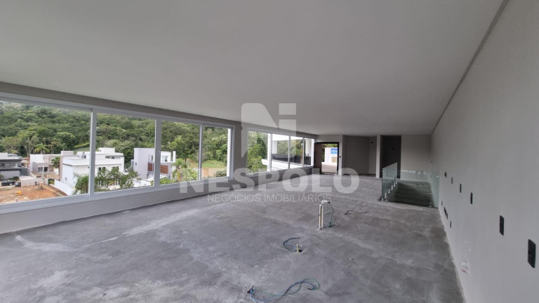 Imagem Casa à Venda, 522 m² em Ariribá - Balneario Camboriu Imagem Casa à Venda, 522 m² em Ariribá - Balneario Camboriu