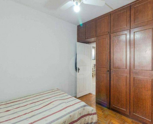 Imagem Casa com 4 Quartos à Venda, 212 m² em Santa Efigênia - Belo Horizonte Imagem Casa com 4 Quartos à Venda, 212 m² em Santa Efigênia - Belo Horizonte