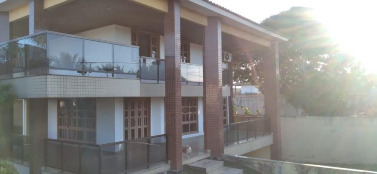 Imagem Casa com 4 Quartos à Venda, 180 m² em Interlagos - Vila Velha Imagem Casa com 4 Quartos à Venda, 180 m² em Interlagos - Vila Velha