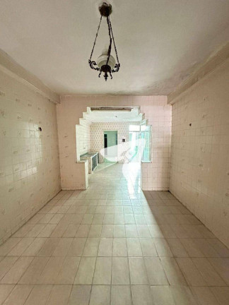Imagem Casa com 5 Quartos à Venda, 211 m² em Centro - Fortaleza Imagem Casa com 5 Quartos à Venda, 211 m² em Centro - Fortaleza