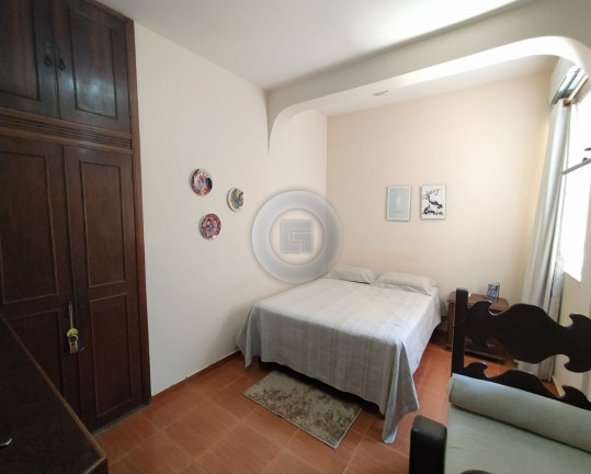 Imagem Casa com 5 Quartos à Venda, 360 m² em Vila Mauricéia - Montes Claros Imagem Casa com 5 Quartos à Venda, 360 m² em Vila Mauricéia - Montes Claros