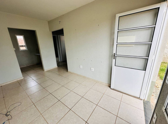 Imagem Casa com 2 Quartos para Alugar, 250 m² em Vida Nova Botucatu (rubião Junior) - Botucatu Imagem Casa com 2 Quartos para Alugar, 250 m² em Vida Nova Botucatu (rubião Junior) - Botucatu