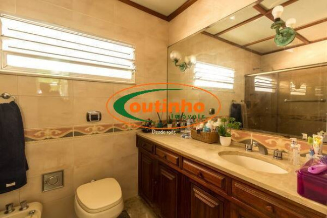 Imagem Apartamento com 4 Quartos à Venda, 158 m² em Tijuca - Rio De Janeiro