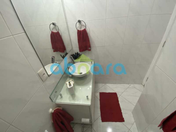 Imagem Apartamento com 4 Quartos à Venda, 140 m² em Copacabana - Rio De Janeiro Imagem Apartamento com 4 Quartos à Venda, 140 m² em Copacabana - Rio De Janeiro