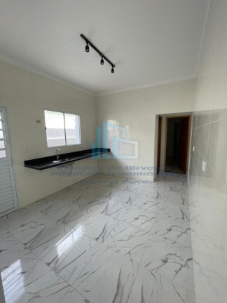 Imagem Casa com 2 Quartos à Venda, 80 m² em Caiçara - Praia Grande Imagem Casa com 2 Quartos à Venda, 80 m² em Caiçara - Praia Grande