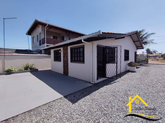 Imagem Casa com 3 Quartos à Venda, 360 m² em Centro - Balneário Barra Do Sul Imagem Casa com 3 Quartos à Venda, 360 m² em Centro - Balneário Barra Do Sul