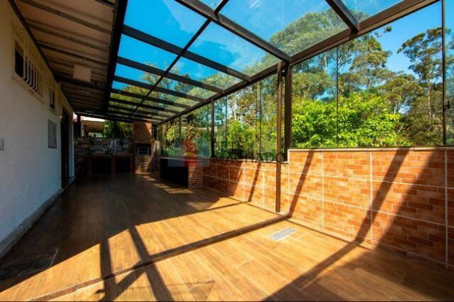 Imagem Casa com 4 Quartos à Venda, 182 m² em Alto - Teresópolis