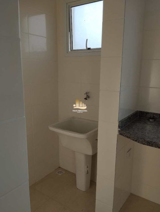 Imagem Casa com 2 Quartos à Venda, 60 m² em Maracanã - Praia Grande