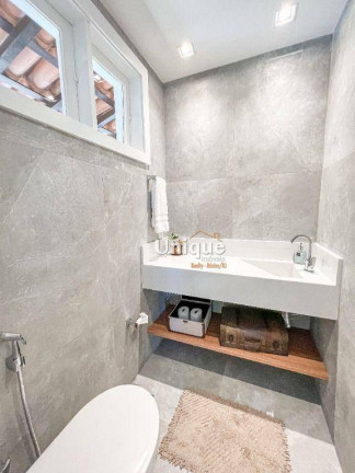 Imagem Casa com 6 Quartos à Venda, 600 m² em Ferradura - Armação Dos Búzios