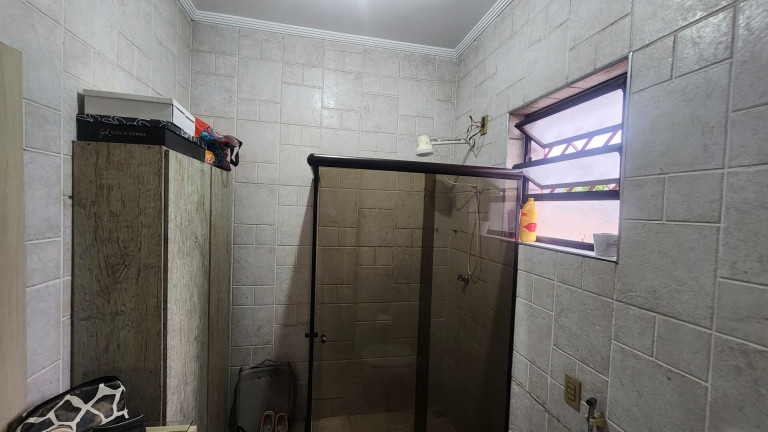 Imagem Casa com 3 Quartos à Venda, 186 m² em Vila São Jorge - São Vicente Imagem Casa com 3 Quartos à Venda, 186 m² em Vila São Jorge - São Vicente