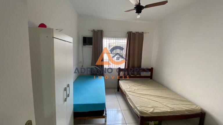 Imagem Casa com 3 Quartos para Alugar ou Temporada, 165 m² em Gravatá - Navegantes