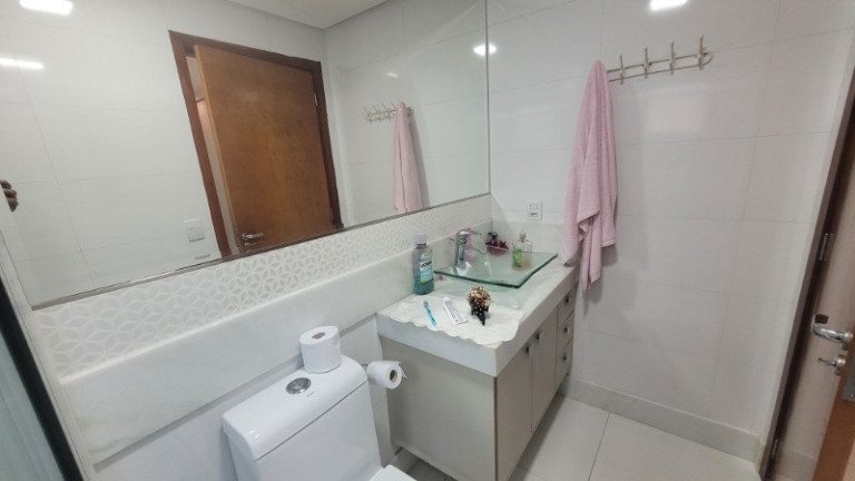 Casa com 3 Quartos à Venda, 124 m² em Colina De Laranjeiras - Serra