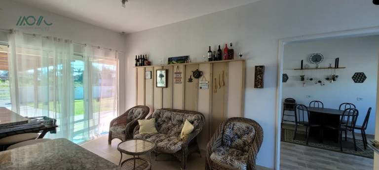 Imagem Casa com 3 Quartos à Venda, 160 m² em Recanto Do Farol - Itapoá Imagem Casa com 3 Quartos à Venda, 160 m² em Recanto Do Farol - Itapoá
