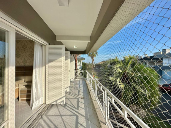 Imagem Casa com 3 Quartos à Venda, 290 m² em Zona Nova - Capao Da Canoa