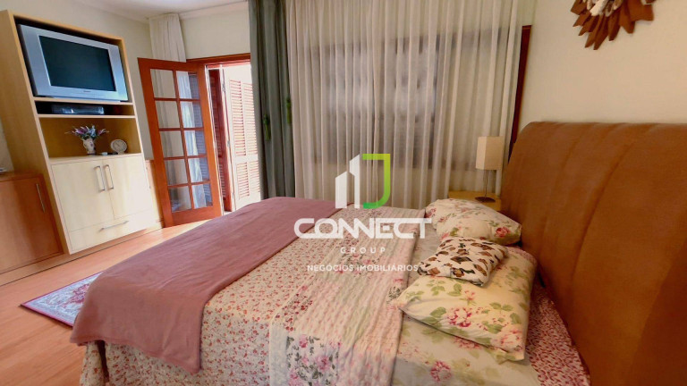 Imagem Casa com 4 Quartos à Venda, 350 m² em Praia Das Taquaras - Balneário Camboriú Imagem Casa com 4 Quartos à Venda, 350 m² em Praia Das Taquaras - Balneário Camboriú