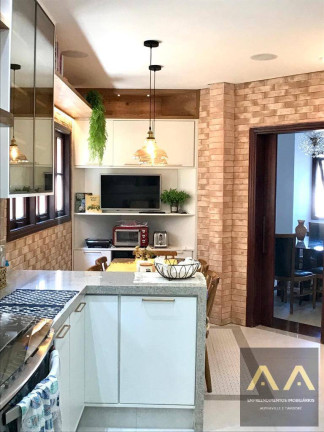 Imagem Casa à Venda, 305 m² em Alphaville - Santana De Parnaíba Imagem Casa à Venda, 305 m² em Alphaville - Santana De Parnaíba