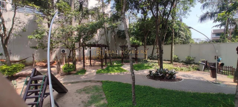 Imagem Apartamento com 3 Quartos à Venda, 140 m² em Taquara - Rio De Janeiro Imagem Apartamento com 3 Quartos à Venda, 140 m² em Taquara - Rio De Janeiro