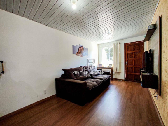 Imagem Casa com 2 Quartos à Venda, 46 m² em Meudon - Teresópolis