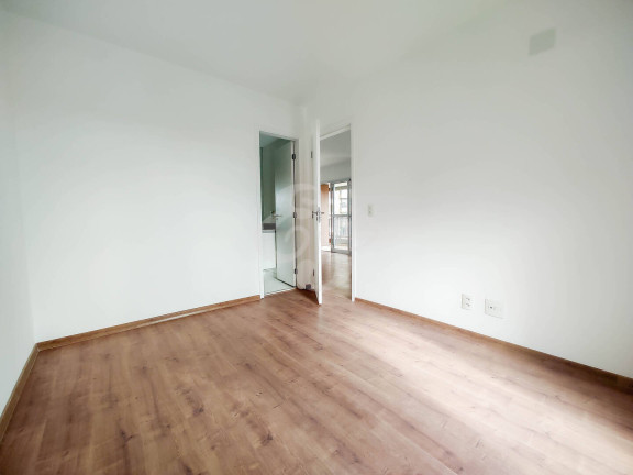 Imagem Apartamento com 3 Quartos à Venda, 76 m² em Jardim Tupanci - Barueri Imagem Apartamento com 3 Quartos à Venda, 76 m² em Jardim Tupanci - Barueri