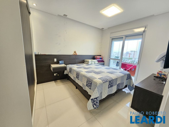 Imagem Apartamento com 3 Quartos à Venda, 126 m² em Vila Scarpelli - Santo André