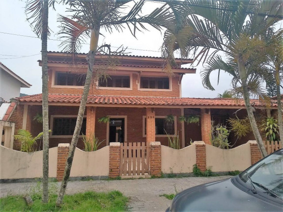 Sobrado com 4 Quartos à Venda, 294 m² em Delfim Verde - Caraguatatuba