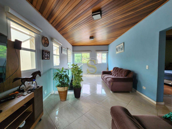 Imagem Casa com 5 Quartos à Venda, 300 m² em Centro - Mairiporã