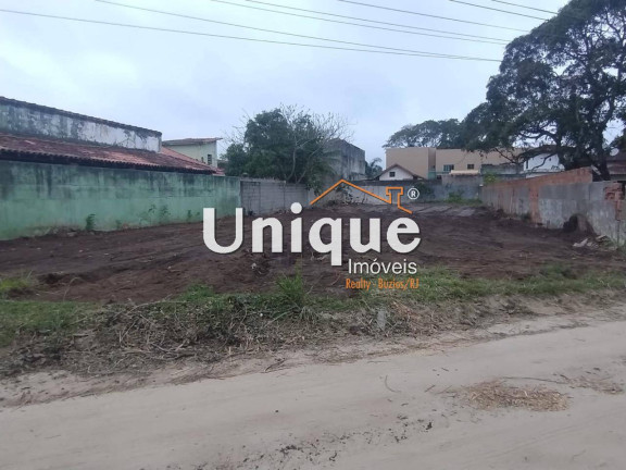 Terreno à Venda, 690 m² em Balneário Das Conchas - São Pedro Da Aldeia
