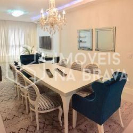Imagem Apartamento com 3 Quartos à Venda, 353 m² em Centro - Balneário Camboriú Imagem Apartamento com 3 Quartos à Venda, 353 m² em Centro - Balneário Camboriú