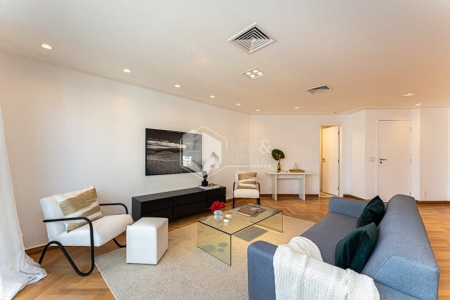 Imagem Apartamento com 2 Quartos à Venda, 143 m² em Itaim Bibi - São Paulo