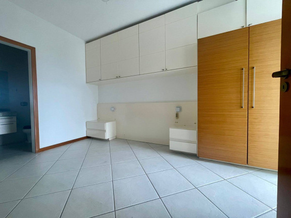 Imagem Apartamento com 2 Quartos à Venda, 72 m² em Itacorubi - Florianópolis