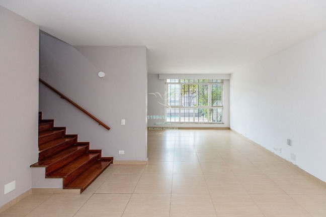 Imagem Casa com 3 Quartos à Venda, 225 m² em Vila Cordeiro - São Paulo Imagem Casa com 3 Quartos à Venda, 225 m² em Vila Cordeiro - São Paulo