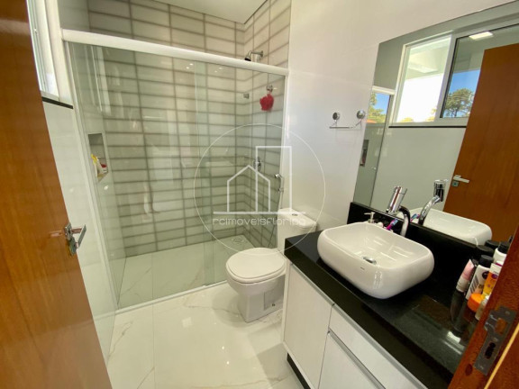 Imagem Casa com 4 Quartos à Venda, 375 m² em São João Do Rio Vermelho - Florianópolis Imagem Casa com 4 Quartos à Venda, 375 m² em São João Do Rio Vermelho - Florianópolis