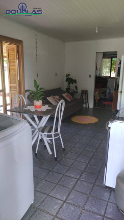 Imagem Casa com 3 Quartos à Venda, 2.160 m² em Viamão