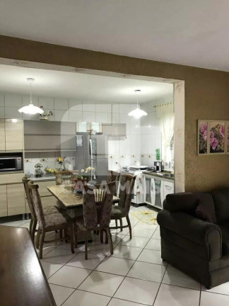Casa com 2 Quartos à Venda, 167 m² em Jardim Popular - Carapicuíba