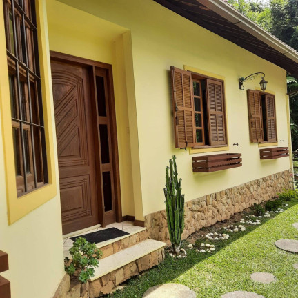 Imagem Casa com 3 Quartos à Venda,  em Debossan - Nova Friburgo