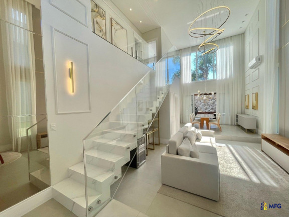 Imagem Casa com 3 Quartos à Venda, 367 m² em Praia Brava - Itajaí Imagem Casa com 3 Quartos à Venda, 367 m² em Praia Brava - Itajaí