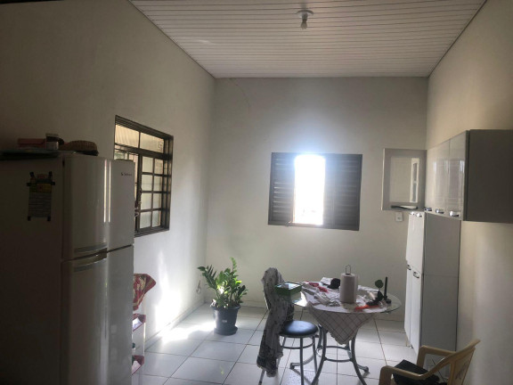 Imagem Imóvel com 2 Quartos à Venda, 235 m² em Conjunto Aero Rancho - Campo Grande