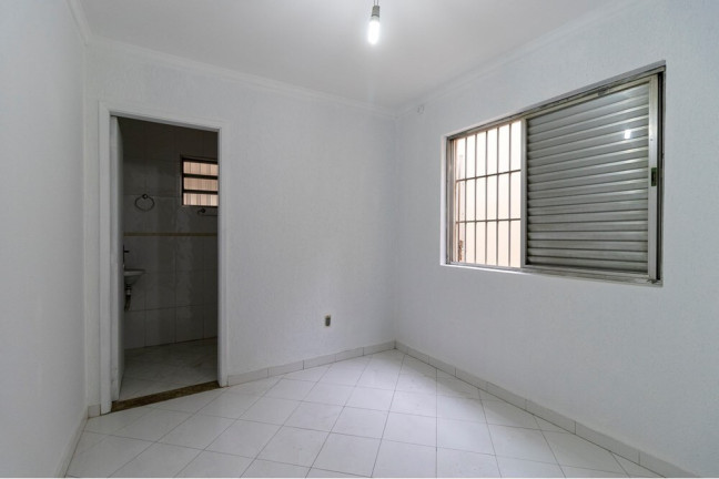 Imagem Casa com 4 Quartos à Venda, 160 m² em Vila Firmiano Pinto - São Paulo Imagem Casa com 4 Quartos à Venda, 160 m² em Vila Firmiano Pinto - São Paulo