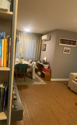 Imagem Apartamento com 2 Quartos à Venda, 83 m² em Canto - Florianópolis