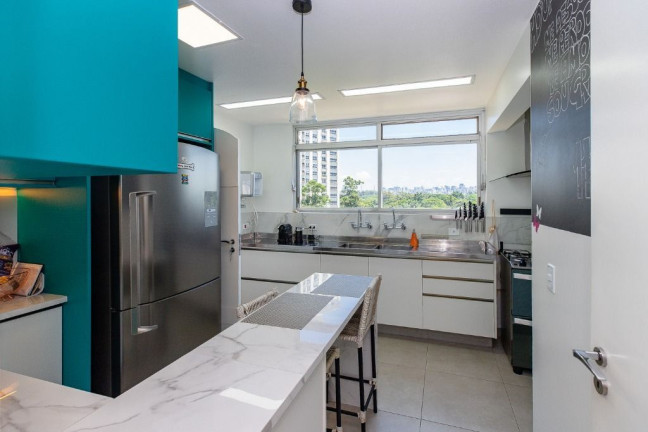 Imagem Apartamento com 4 Quartos à Venda, 185 m² em Moema - São Paulo