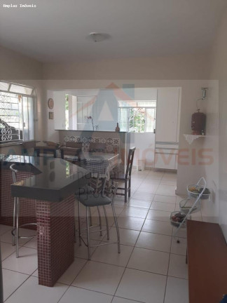 Imagem Casa com 4 Quartos à Venda, 165 m² em Azurita - Mateus Leme