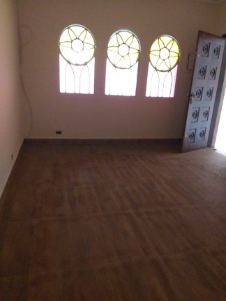 Imagem Sobrado com 3 Quartos à Venda, em Taboão - São Bernardo Do Campo Imagem Sobrado com 3 Quartos à Venda, em Taboão - São Bernardo Do Campo