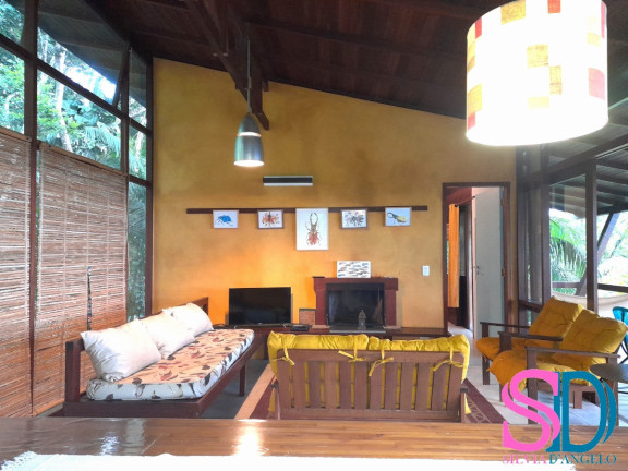Imagem Casa com 3 Quartos à Venda, 200 m² em Prumirim - Ubatuba Imagem Casa com 3 Quartos à Venda, 200 m² em Prumirim - Ubatuba