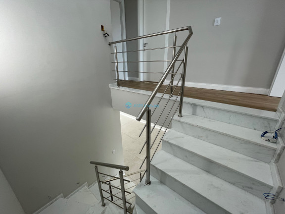 Imagem Sobrado com 3 Quartos à Venda, 174 m² em Bela Vista - Canoas